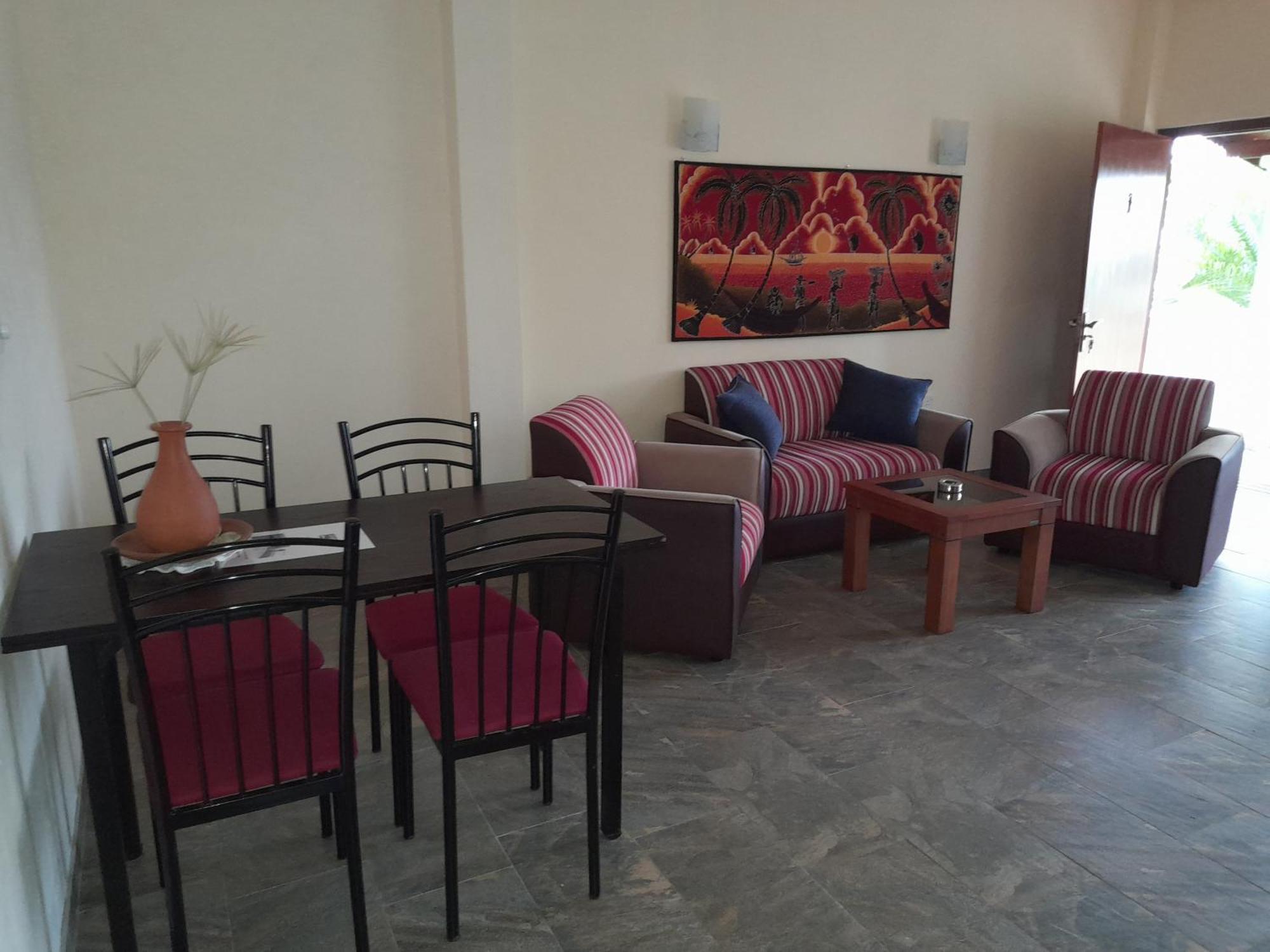 Slg Villa Hikkaduwa Room photo